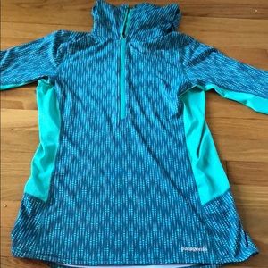 Patagonia active wear pullover